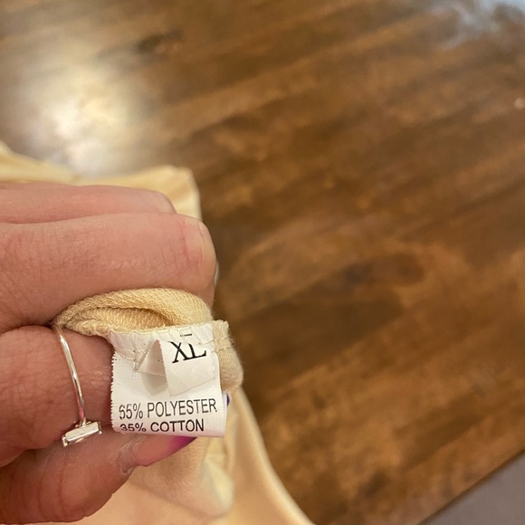 YSL Light Sweater 💋 - Picture 4 of 6